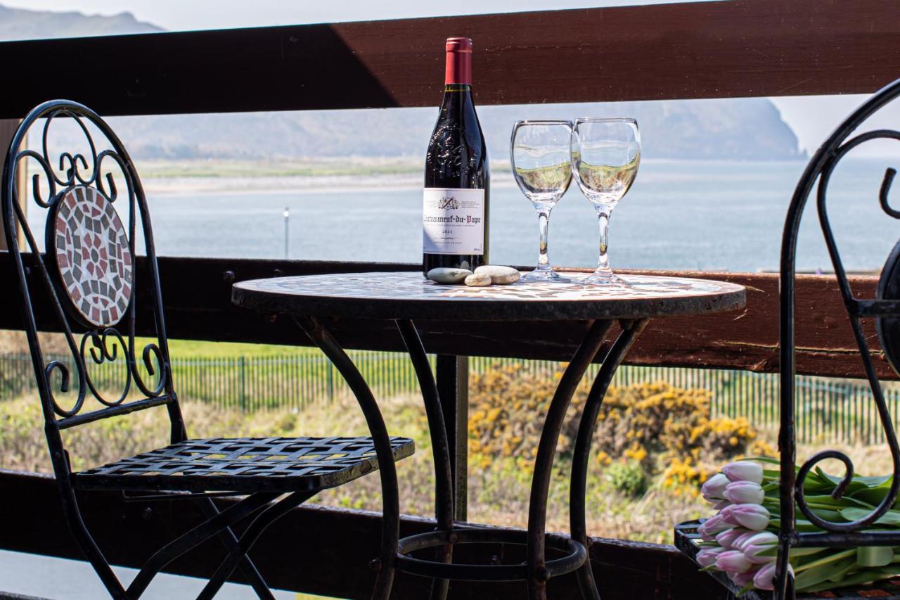 32 Deganwy Beach 外观 照片
